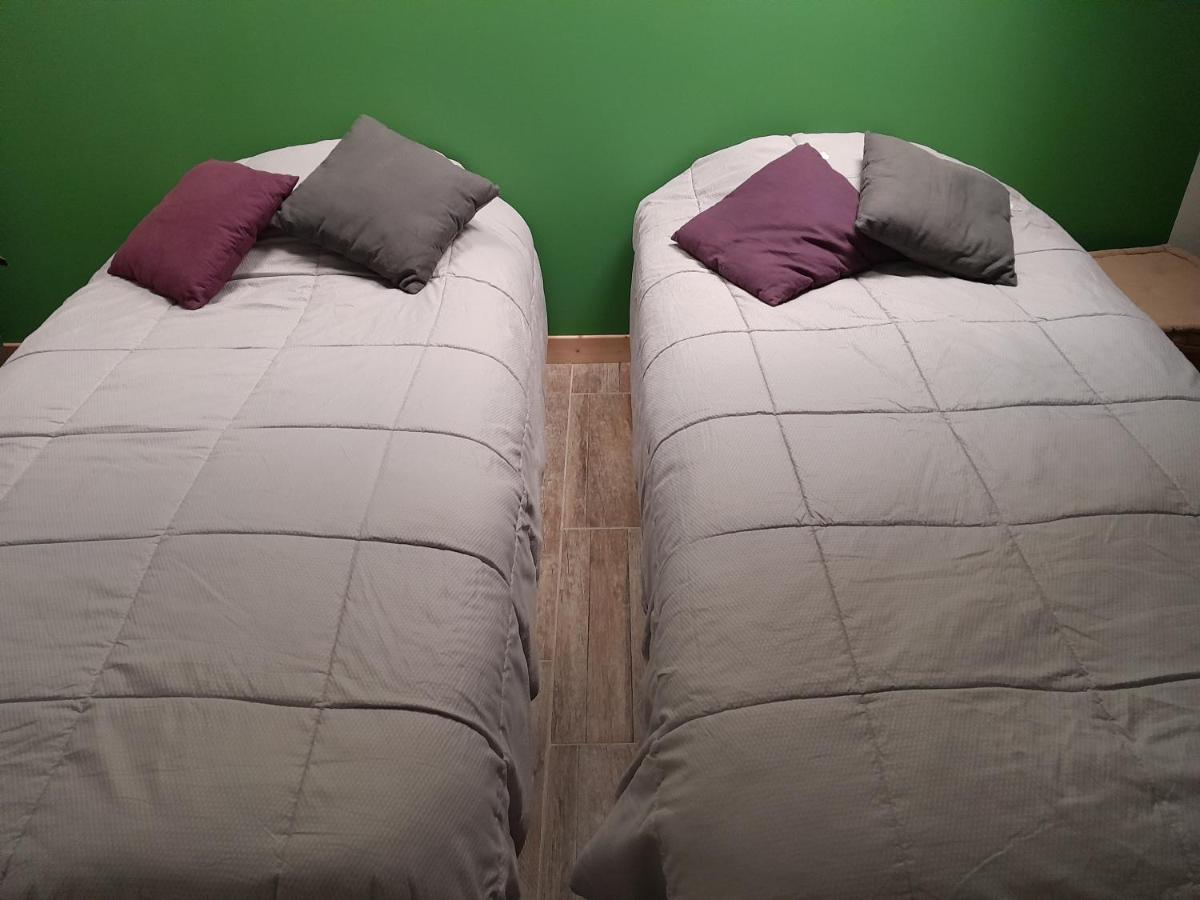 La Pause Sous Le Pin B&B Chambres D'Hotes 카페스탕 외부 사진