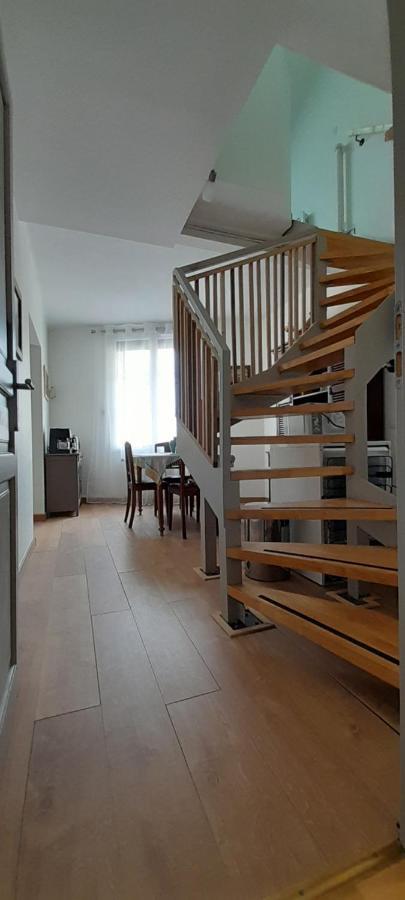 La Pause Sous Le Pin B&B Chambres D'Hotes 카페스탕 외부 사진